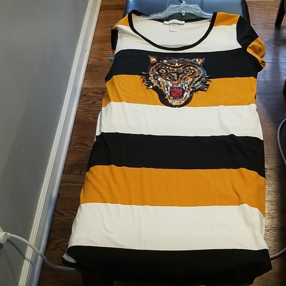 Mutil Color Short Dress w/ Lion Face